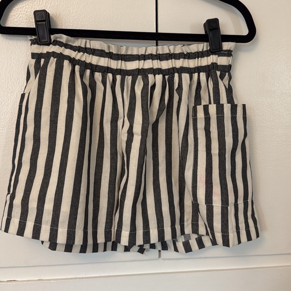 NWT Favlux Fashion Stripped Shorts w/pockets Sz M - Picture 5 of 7